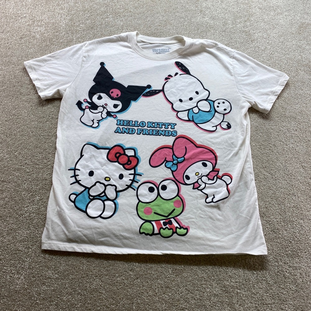 Sanrio Hello Kitty and‎ Friends Shirt Junior Womens Medium Graphic Tee Kuromi